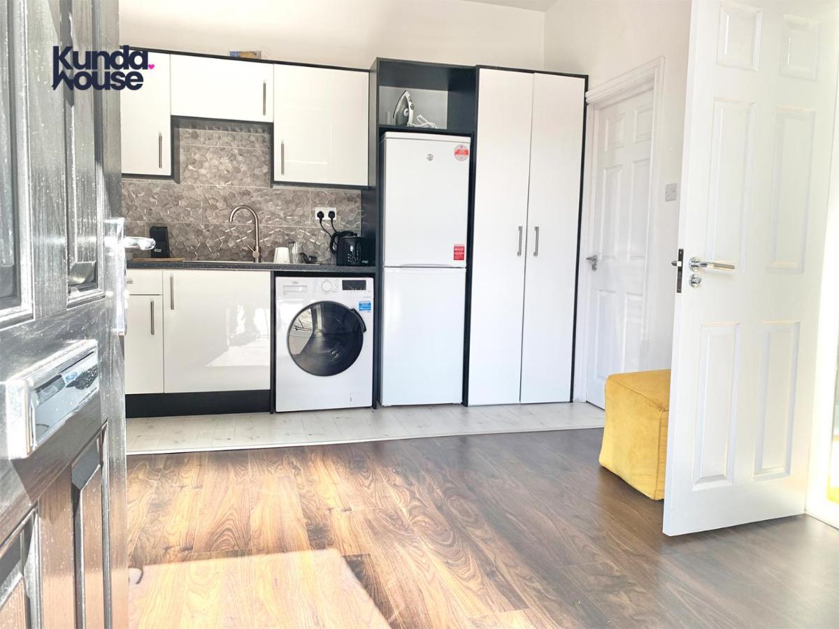 Kunda House Moseley Apartments Бирмингем Экстерьер фото