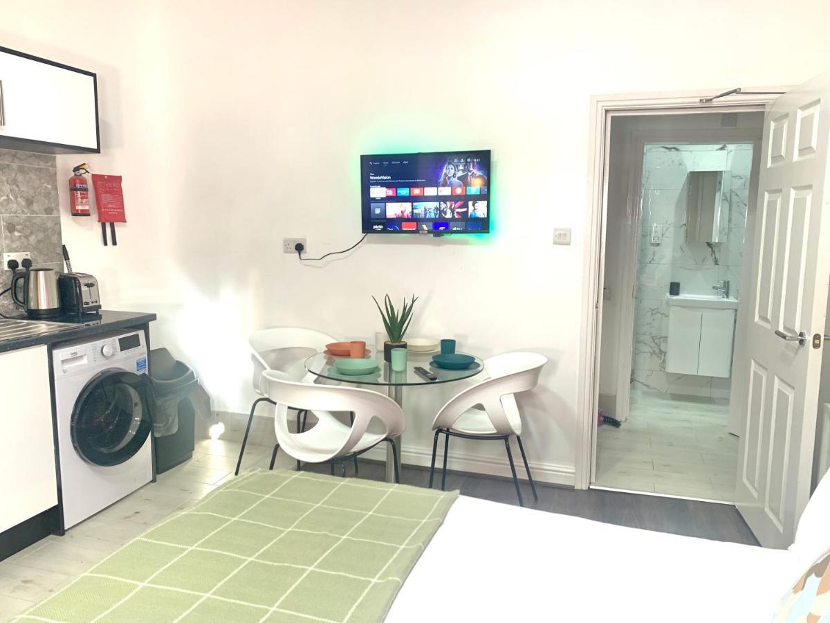 Kunda House Moseley Apartments Бирмингем Экстерьер фото